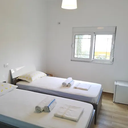 Amantia House Apartment *